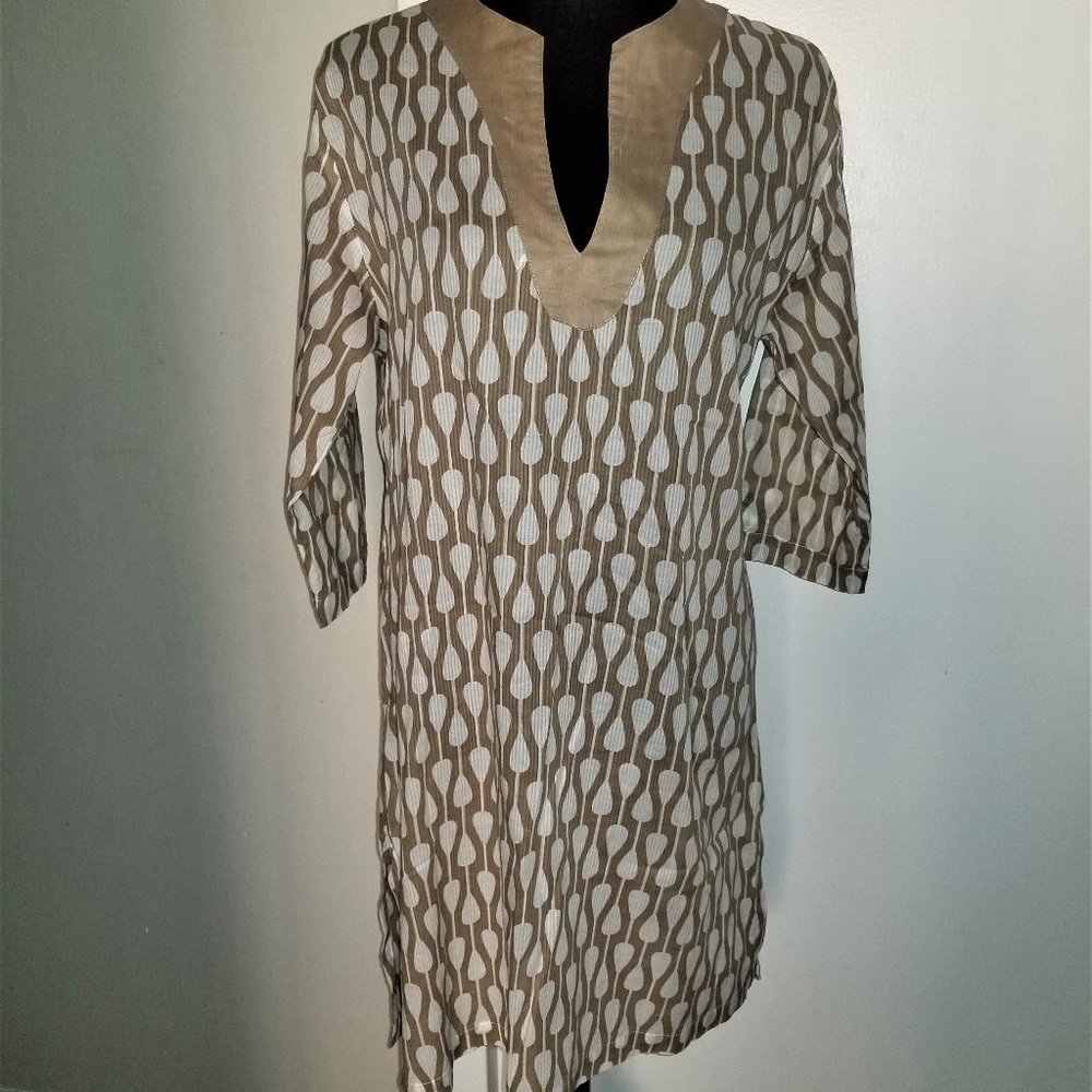 Echo Tan/White Patterned Cover-Up - M